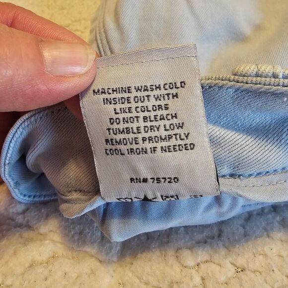 BKE Light Blue Women's Shorts - Picture 4 of 9